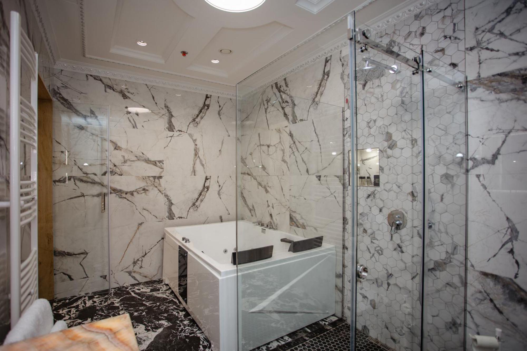 Ervini Boutique Hotel Szkodra Zewnętrze zdjęcie