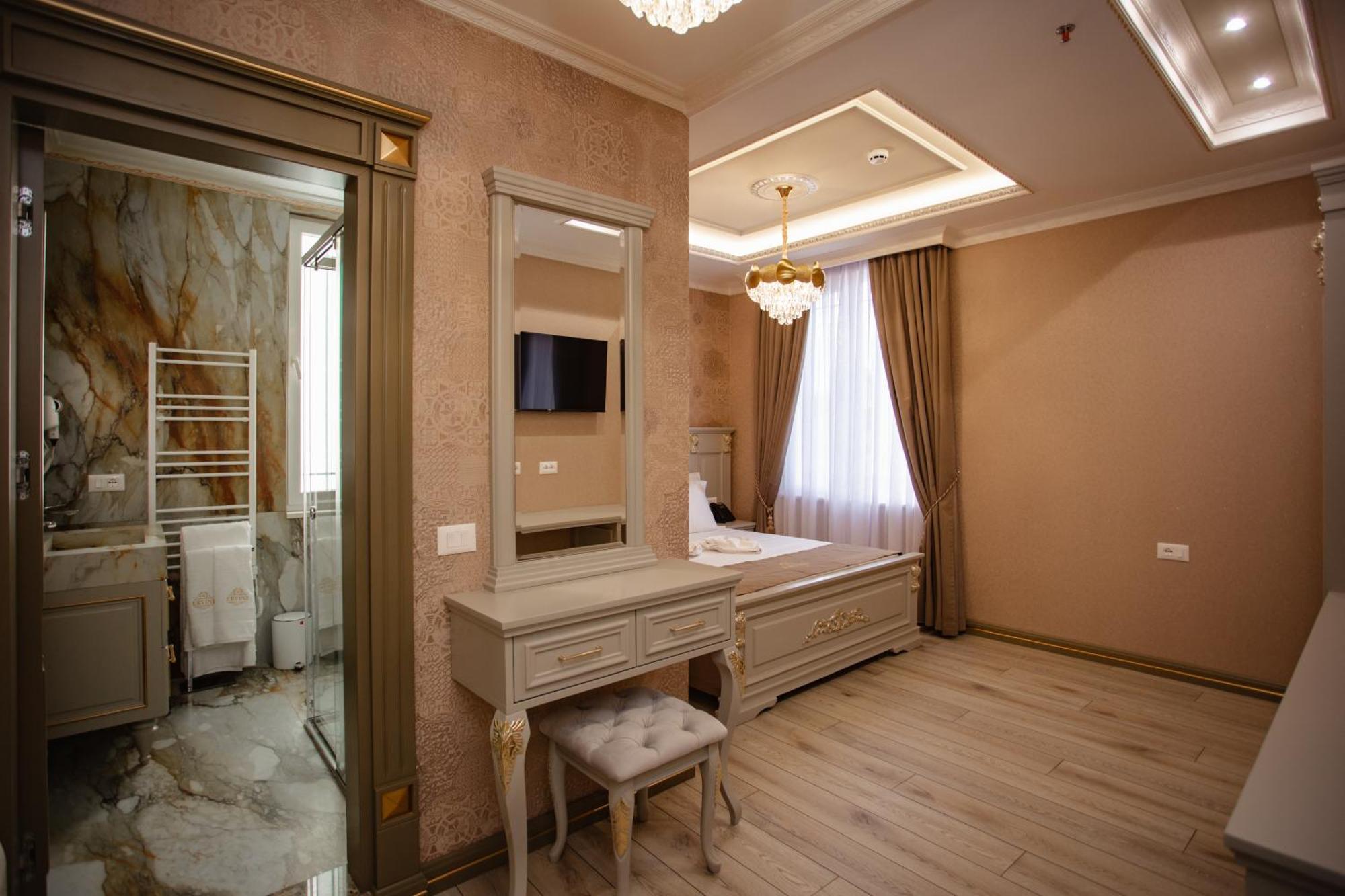 Ervini Boutique Hotel Szkodra Zewnętrze zdjęcie