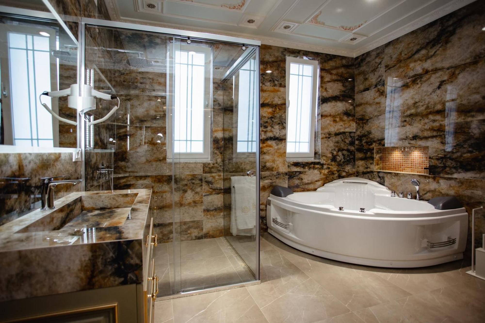 Ervini Boutique Hotel Szkodra Zewnętrze zdjęcie